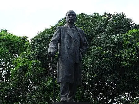 South China University of Technology Statue