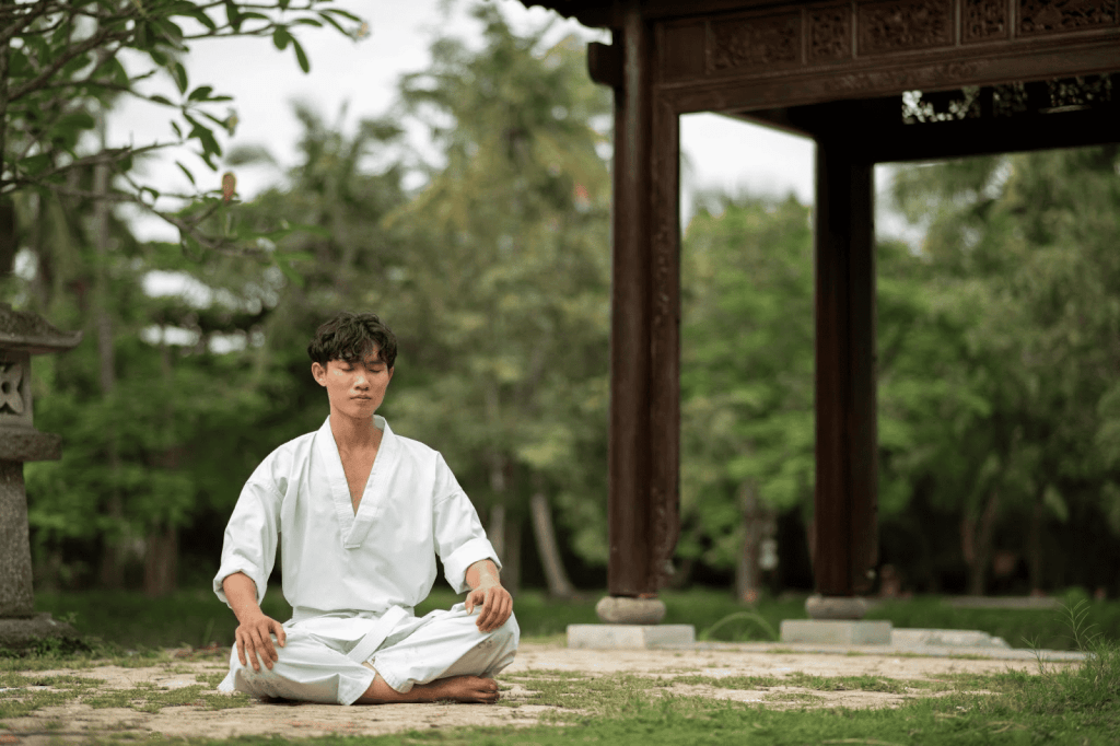 chinese man meditating